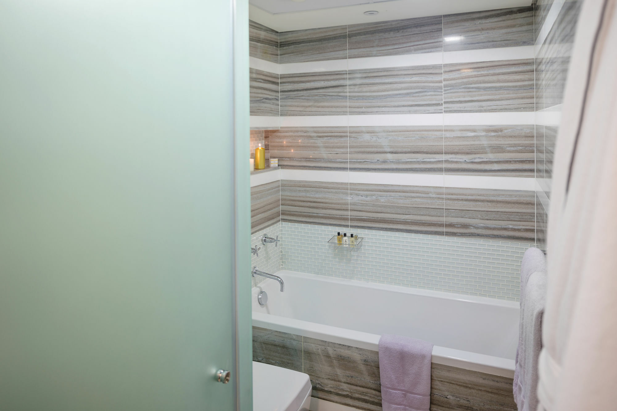 Dream Inn Apartments - Loft Towers Дубай Екстериор снимка
