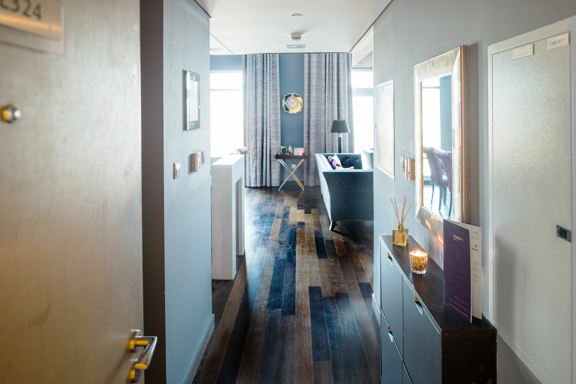 Dream Inn Apartments - Loft Towers Дубай Екстериор снимка